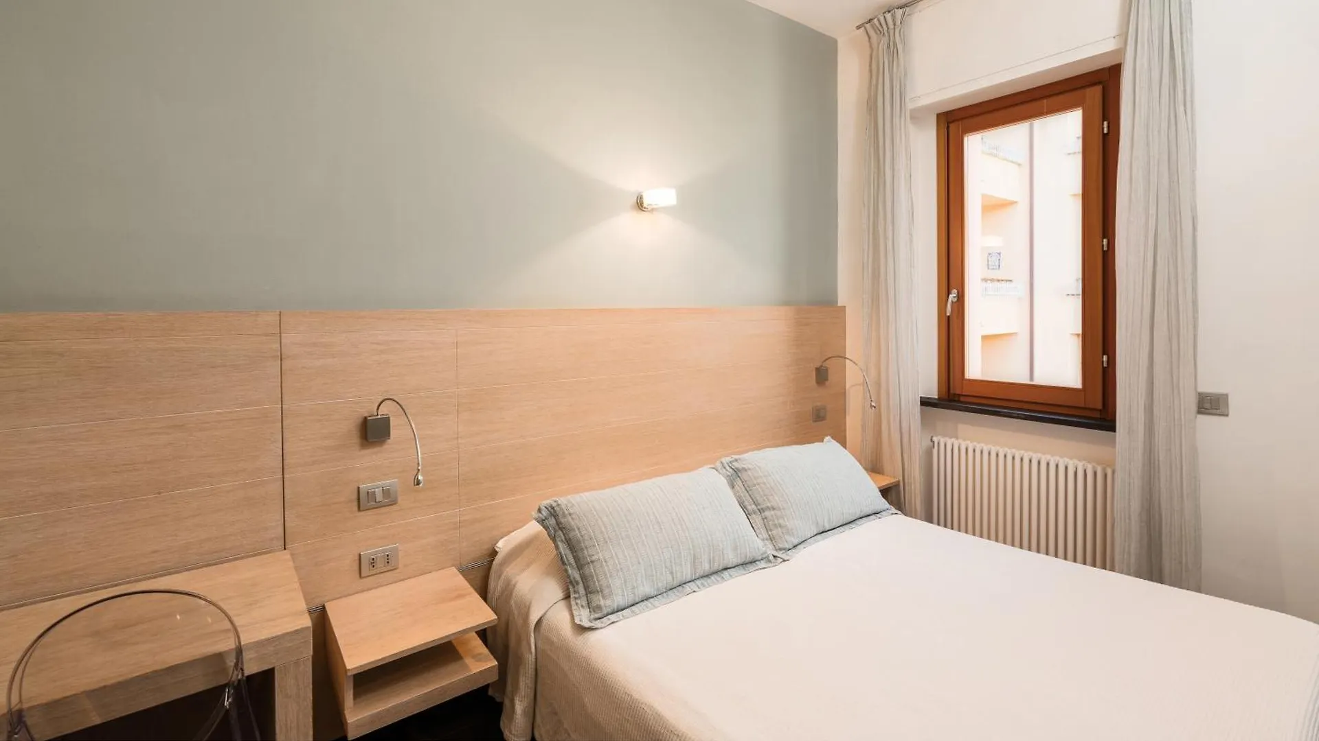 Affittacamere Lo Scoglio Monterosso al Mare 2*,  İtalya