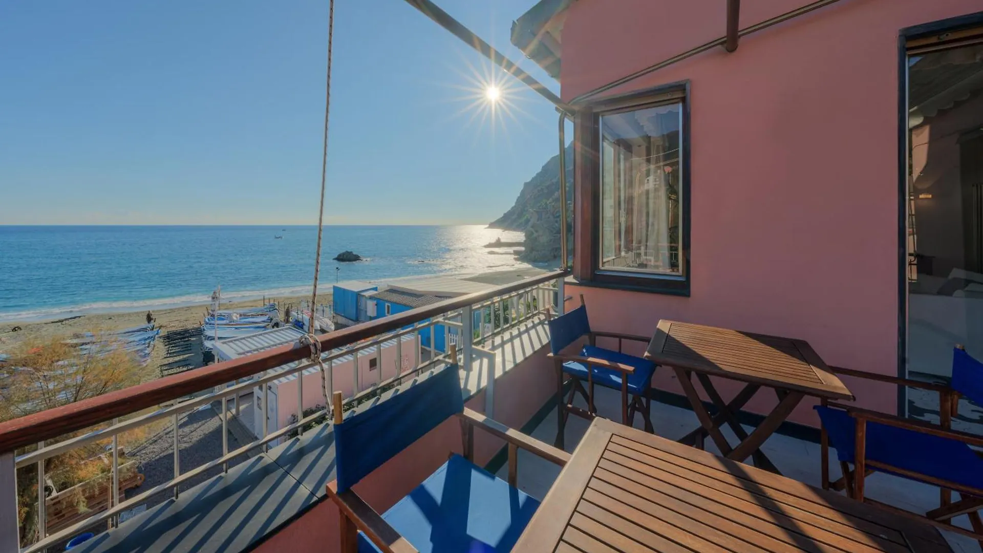 Affittacamere Lo Scoglio Monterosso al Mare 2*,